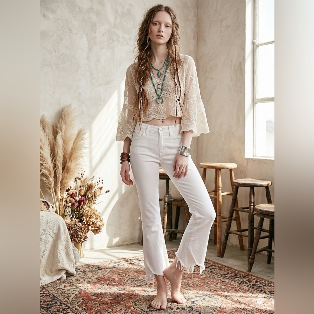 Mother the Dutchie Ankle Jaws in Almost Innocent White Mid-High Rise Cropped